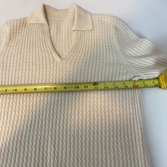 White Cashmere Sweater No Tags - Picture 2 of 4